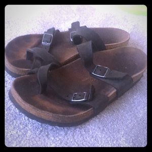 Women’s Strappy Birkenstock Sandal